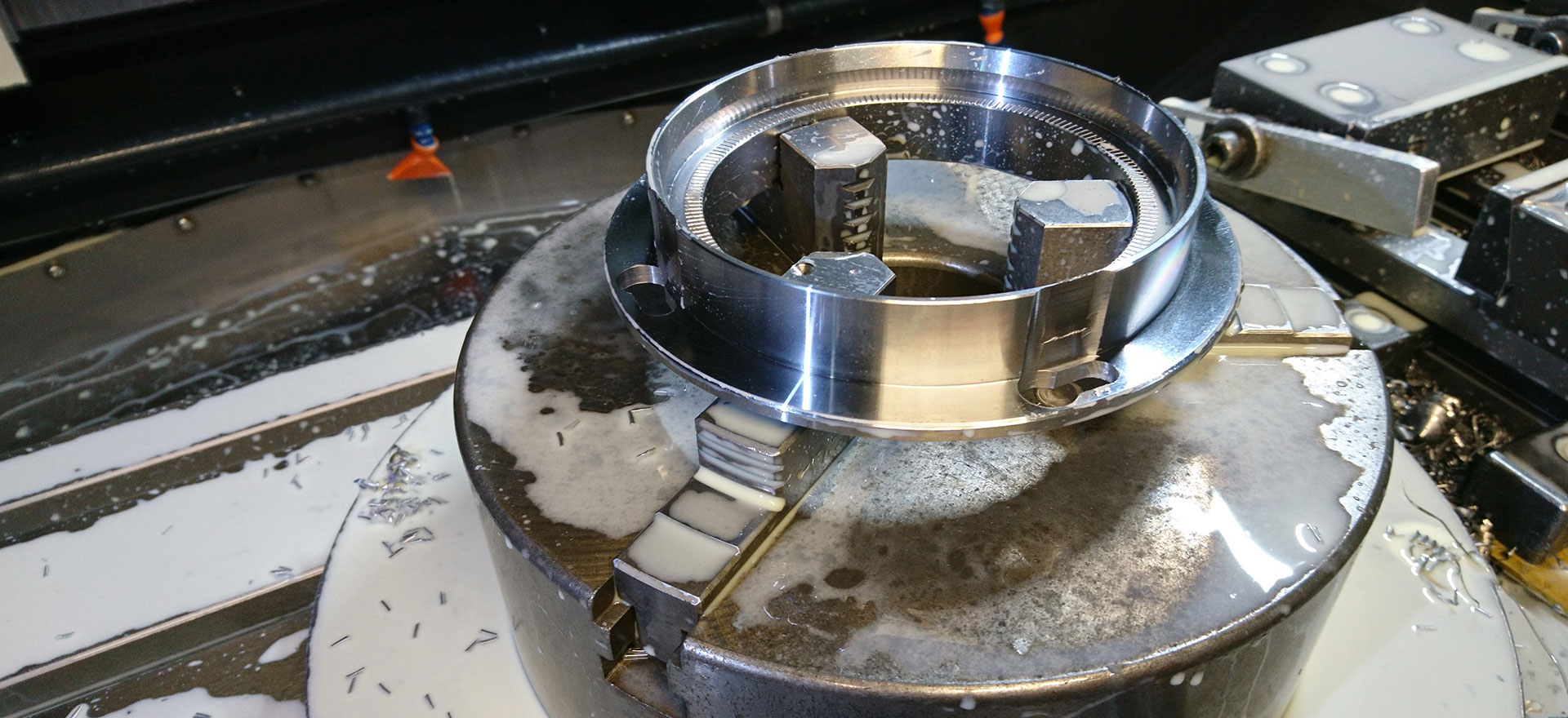 eseguiamo lavori di tornitura